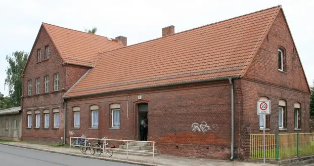 Gemeindehaus im Jahr 2005